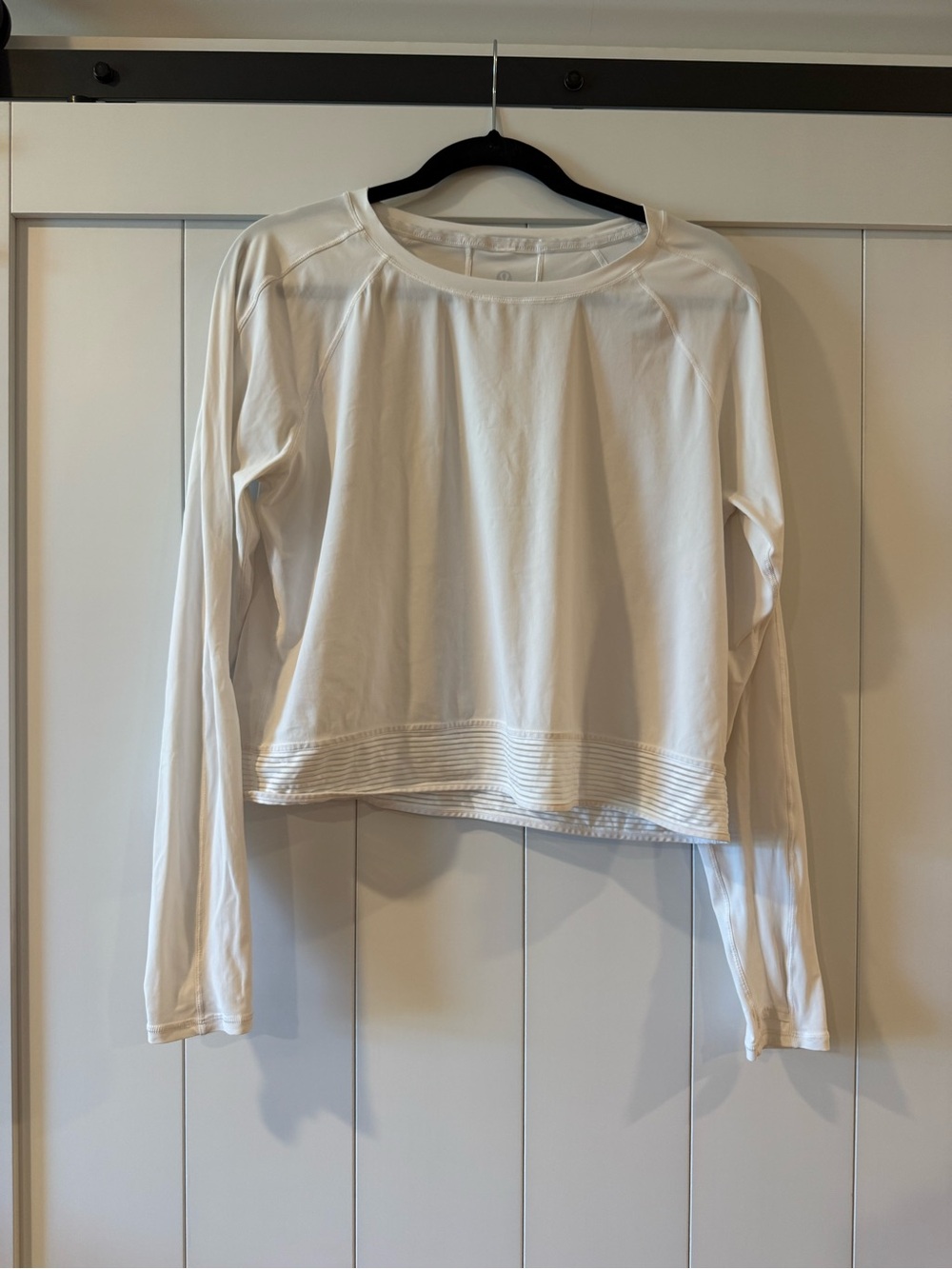 lululemon athletica Cream Long-Sleeve Crew Top